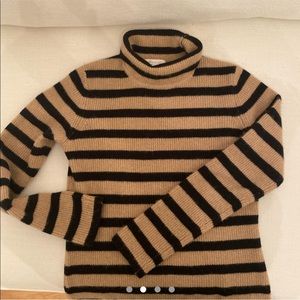 Minnie Rose turtleneck cashmere sweater
